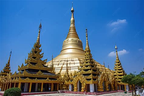 This Picture Shows A Golden Pagoda In Myanmar Background Ancient