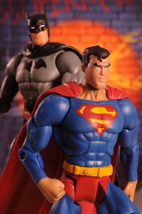 Review And Photos Of Batman Superman Public Enemies Action Figures