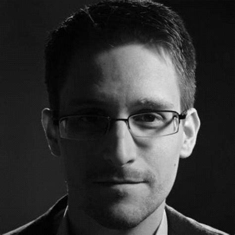 Edward Snowden Net Worth 2020 Height Age Bio And Facts