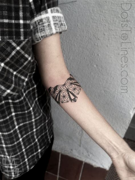 Tattoo & body piercing located in the heart of downtown athens, ga. circle tattoo | DotsToLines Blog | Tattoos, Line tattoos ...