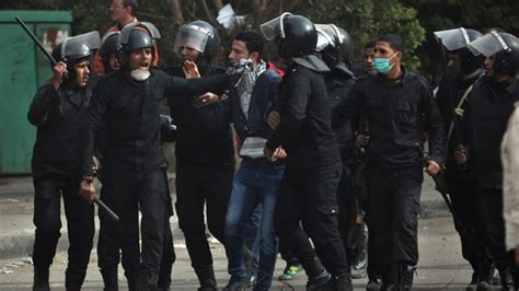 Opposition Rejects Egyptian Presidents Dialogue As Violent Clashes