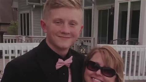 Mom Organizes Prom Dress Giveaway In Honor Of Late Son YouTube