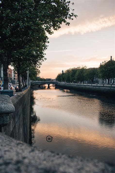 Hd Wallpaper Hapenny Bridge And River Liffey At Night Dublin Ireland