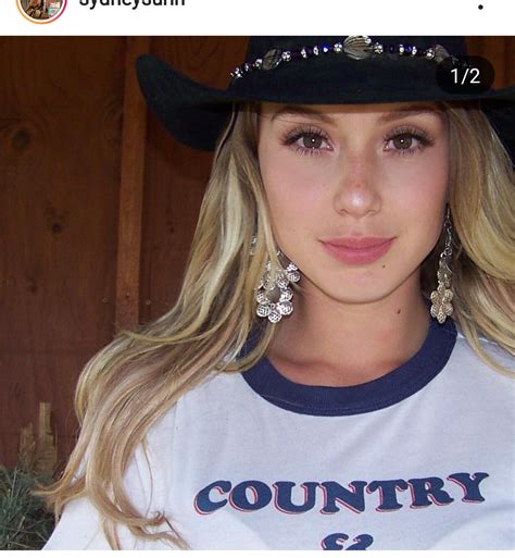 Salute To Country Girls Page