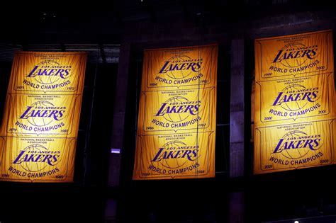 Los Angeles Lakers 50 Greatest Players In Franchise History