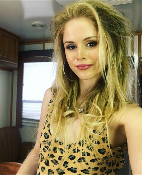Erin Moriarty Looking Sexy Here Scrolller