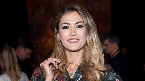 We update gallery with only quality interesting if you have good quality pics of fiona erdmann, you can add them to forum. Fiona Erdmann | Promiflash.de