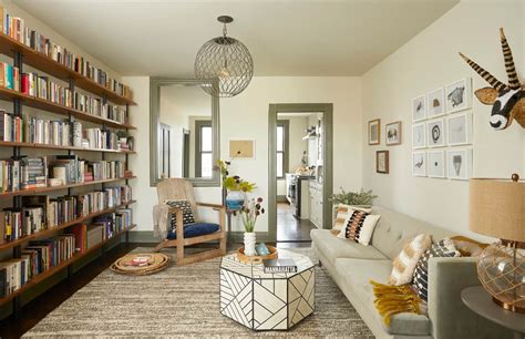 But, because it used to be a dining room, there's no real door separating it from the living room. Interior Design Ideas: Brooklyn Railroad Apartment Redo ...