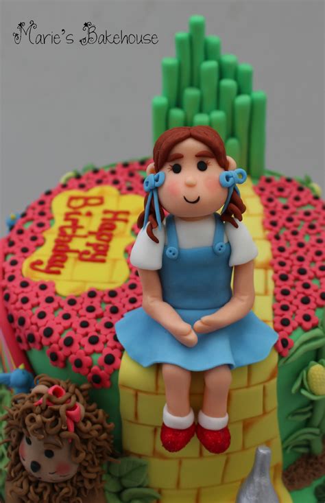 Gold Winning Wizard Of Oz Cake From Cake International Manchester 2015