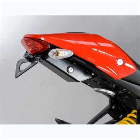Before doing this job you should really put one of the cylinders at top dead center. R&G Racing Kennzeichenhalter Ducati Monster 1100 Evo ...