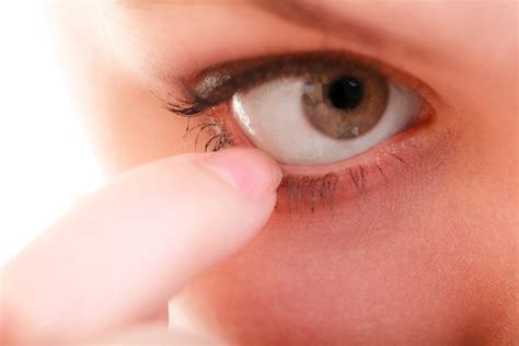 8 Common Causes Of Eye Pain Better Vision Guide