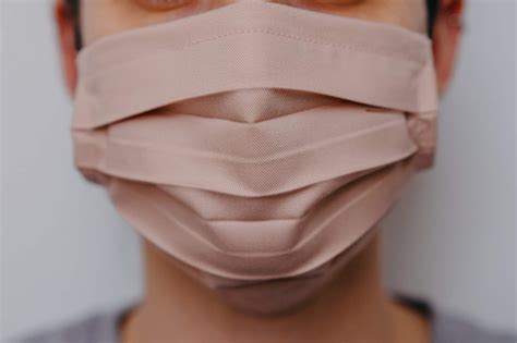 Első sorsolás időpontja 2020.04.14 18:00 vigyázzunk egymásra facebook.com/maszkok. 2 db Textil Szájmaszk, mintás vagy egyszínű anyagból ...