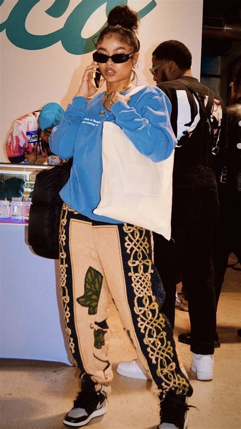 See more ideas about style, tomboy fashion, androgynous. Pin by THE WAVE 🌊 on INDIA LOVE in 2020 | Types of fashion ...
