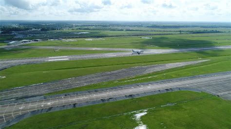 Runway Chennault International Airport