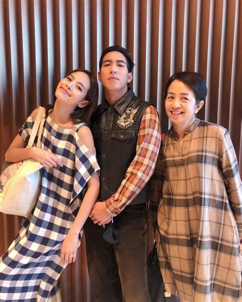 ณิชา ณัฏฐณิชา รวมความแซ่บ ณิชา ณัฏฐณิชา สาวคู่จิ้น โตโน่ ในชุดว่ายน้ำ กำลังใจล้น ! อัลบั้มภาพ โตโน่ ภาคิน ยิ้มหน้าบาน ณิชา ณัฏฐณิชา ยินดี 10 ปี อสรพิษ กัน ริท โน่ Show
