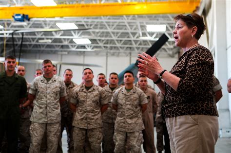 Dvids News Under Secretary Of Defense Visits Camp Pendleton