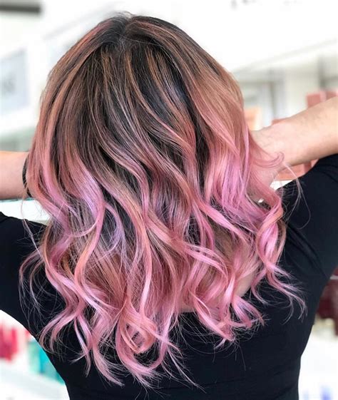 Sfumature Rosa Sui Capelli La Tendenza Del Capellistyle