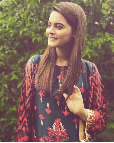 Pin By Nasim Akhtar On Pakistani Celebrities Pakistani Casual Dresses