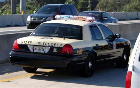 florida highway patrol state trooper 0866 ford cvpi police cars police vehicles victoria