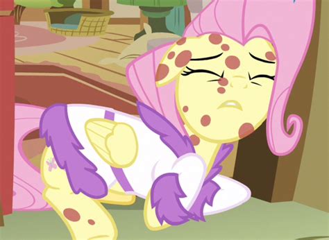 did Ты think it was cute how fluttershy faked being sick Дружба — это чудо fanpop