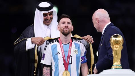 What Was The Black Cloak Lionel Messi Wore Lifting The World Cup Trophy