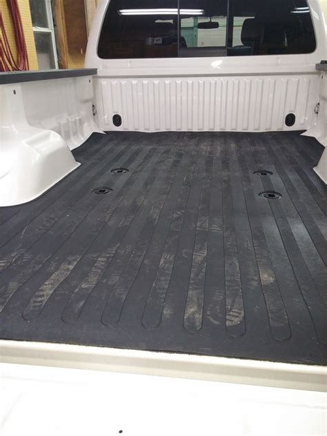Available in various floorplan layouts, lengths, & price points. Reese under bed 5th wheel mount - Ford Truck Enthusiasts ...