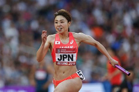 人 女の子 女性 学生 お友達と 話. 市川華菜 | VICTORY