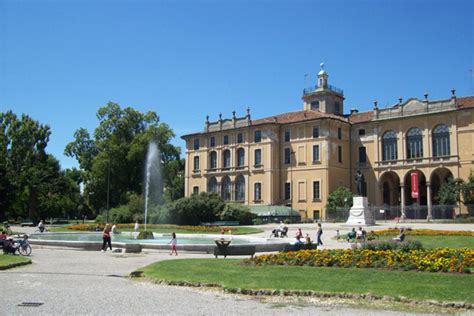 Its construction was finished in 1784. Milan's Best Parks | Where Milan - What to do in Milan
