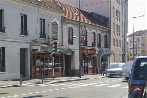 Take the bus from aulnay sous bois to aeroport cdg 1. commerce - Aulnay-sous-bois.fr