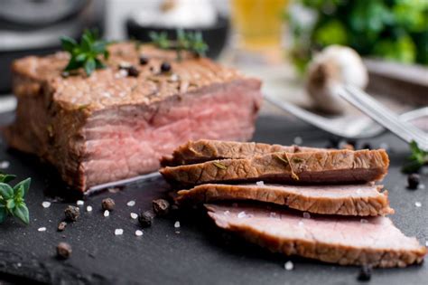 Nov 08, 2016 · the pot must be large enough to fully surround and immerse the jars in water by 1 to 2 inches and allow for the water to boil rapidly with the lid on. Can you Cook Frozen Meat in a Pressure Cooker? - Corrie Cooks
