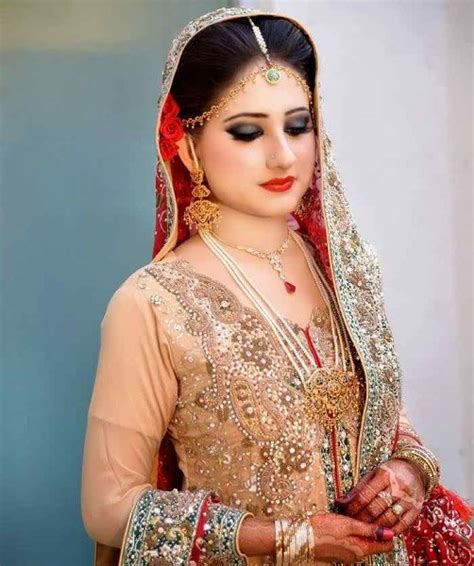 Pakistani Bridal Makeup Pictures 001 Stylepk