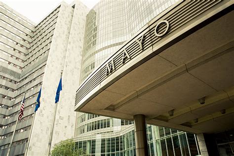 120 The Mayo Clinic Stock Photos Pictures And Royalty Free Images Istock