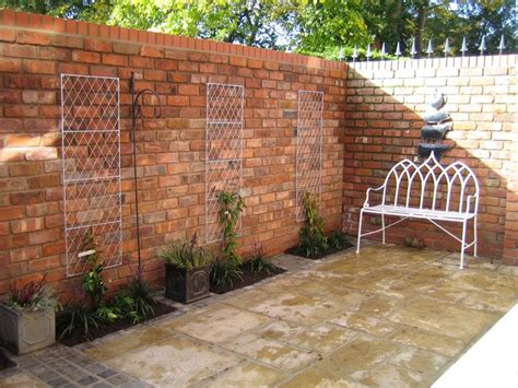 Complete your online transaction and claim the items at your local store by. Why Reclaimed Bricks Are Perfect Material for Your Garden ...