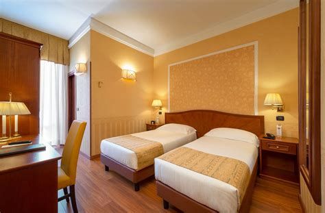 Camera Doppia Classic, Hotel 3 Stelle a Milano | Lancaster ...