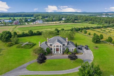 8m ‘dream Home Horse Farm For Sale The Tide Of Moriches And Manorville