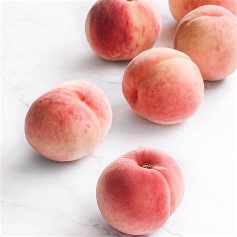 Premium Korean White Peach 백도복숭아 Sogoodk