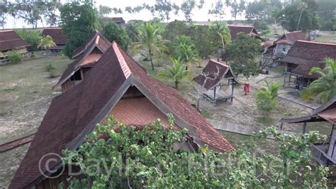 Terrapuri heritage village places you 15 mi (24.1 km) from merang jetty and 15.6 mi (25.1 km) from sutra beach. Terrapuri Heritage Village, Malaysia. 20191112_070631.m2ts ...