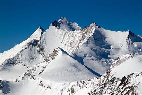 Der Höchste Berg Der Schweiz Foto And Bild Europe Schweiz