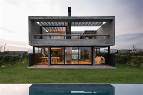 Ultra Modern Concrete House Plans