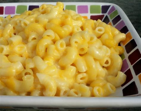 In a large dutch oven, melt 3 tablespoons butter over medium heat. The Ladys Macaroni And Cheese - Paula Deen Recipe - Food.com