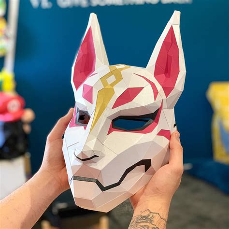 Masque Fortnite Papercraft Papercraft Essentials Images And Photos Finder
