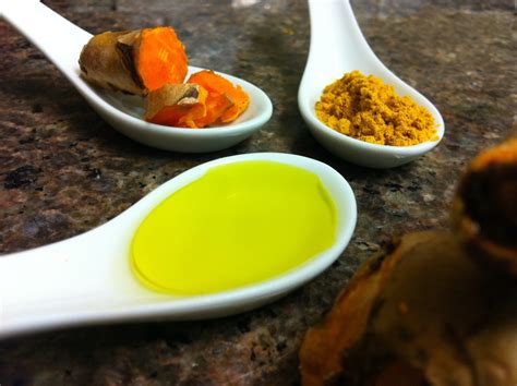 Turmeric Infused Olive Oil Kalunji Oil INGENIOUS HEALTH