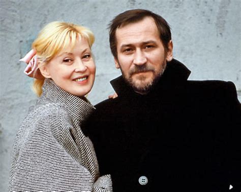 Родной город певицы рыбинск, родилась в 1966г. Нина Шацкая: мужья и личная жизнь актрисы