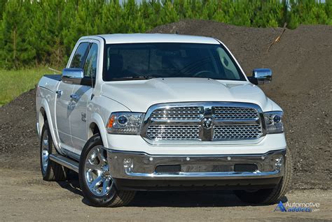 Most ram 1500s come standard as a quad cab that can seat up to six passengers. 2015 RAM 1500 Laramie Crew Cab V6 4×2 Review & Test Drive ...
