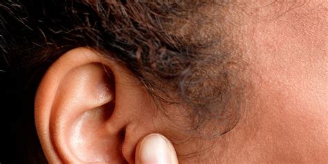 Anything that moves your jaw should assist. How to stop ears from popping on a plane - Ear pain: How ...