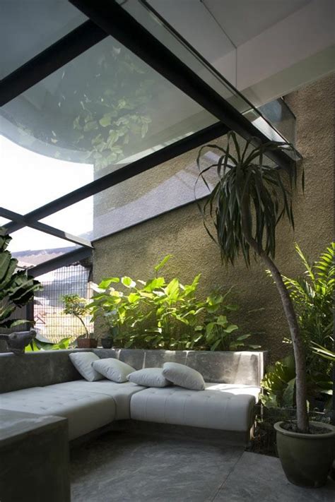 Er verfügt über zusatzfunktionen, die das gärtnern vereinfachen und sicher im ergebnis machen. Indoor Garten gestalten - wichtige und nützliche Tipps ...