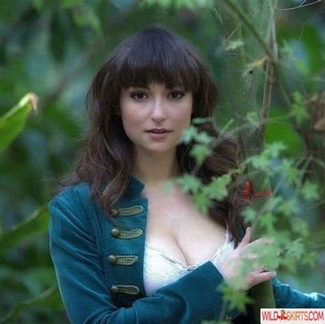 Milana Vayntrub At T Girl Mintmilana Nude Instagram Leaked Photo