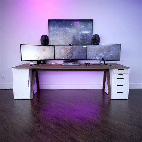 Unbox Therapy On Twitter Gaming Desk Setup Computer Desk Setup