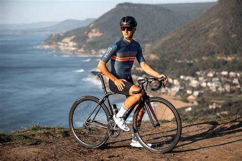 23 Best Cycling Clothing And Apparel Brands Man Of Many