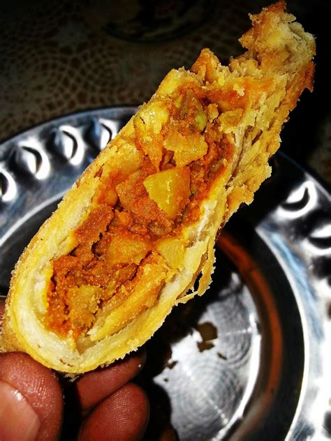 Homi recipe has been passed down for decades and is here to stay to constantly remind. Venoth's Culinary Adventures: HOMI Chicken Curry Puff ...